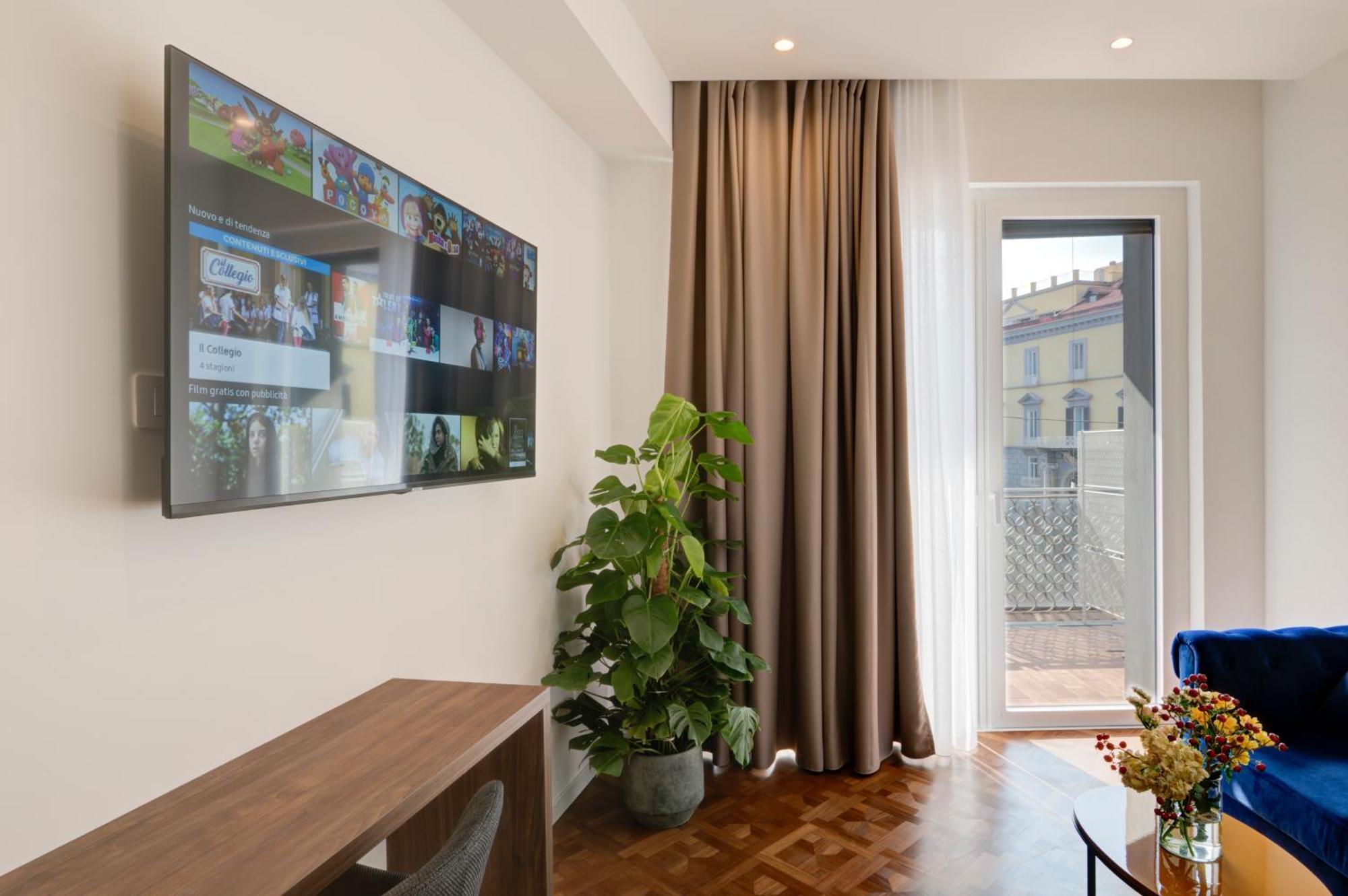 Well Suites - Piazza Dei Martiri Neapel Exteriör bild